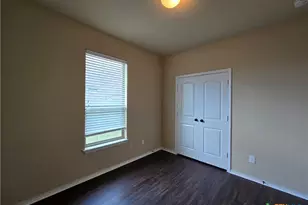 296 Rosalie Dr, New Braunfels, TX 78130 - Photo 18