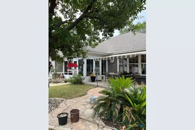 528 Jo Lynn Lane, New Braunfels, TX 78130 - Photo 16