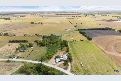 798 County Road 367, Lott, TX 76656 - Photo 24