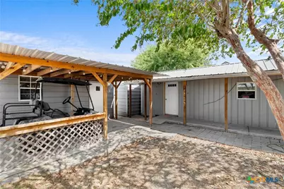 798 County Road 367, Lott, TX 76656 - Photo 6