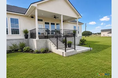 197 Lakeview Circle, La Vernia, TX 78121 - Photo 34