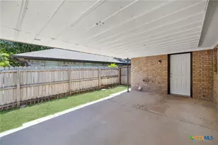1107 E Avenue M, Belton, TX 76513 - Photo 20
