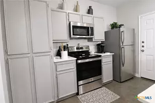 300 Lowes Blvd, Killeen, TX 76542 - Photo 12