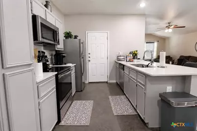 300 Lowes Boulevard #A, Killeen, TX 76542 - Photo 14