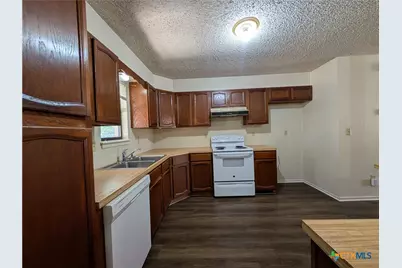 163 Woods End, New Braunfels, TX 78130 - Photo 14