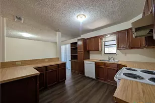 163 Woods End, New Braunfels, TX 78130 - Photo 8