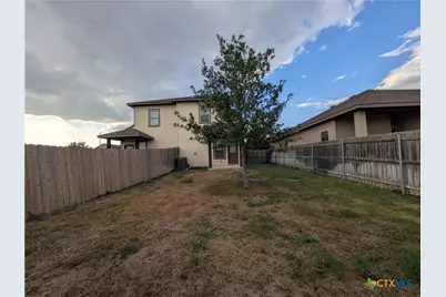 310 Creekside Curve, New Braunfels, TX 78130 - Photo 26