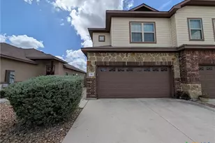 310 Creekside Curve, New Braunfels, TX 78130 - Photo 1