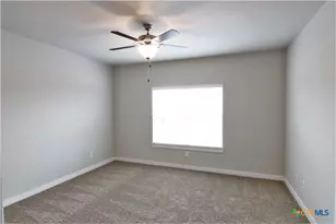 310 Creekside Curve, New Braunfels, TX 78130 - Photo 10