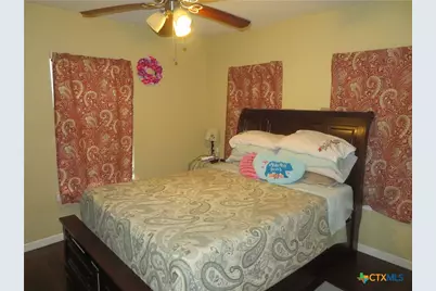 301 & 301A Colorado, Edna, TX 77957 - Photo 10