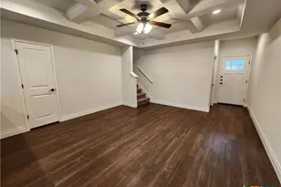 338 Untermaier Dr, New Braunfels, TX 78130 - Photo 4