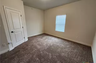 338 Untermaier Dr, New Braunfels, TX 78130 - Photo 14