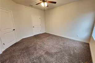 338 Untermaier Dr, New Braunfels, TX 78130 - Photo 10