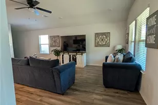 1173 Ottoman Loop, Troy, TX 76579 - Photo 6