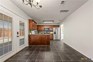 610 Mesquite Cir, Copperas Cove, TX 76522 - Photo 14