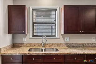 1107 Fairlane Dr, Ganado, TX 77962 - Photo 16
