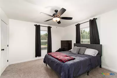 1704 N Hoover Avenue, Cameron, TX 76520 - Photo 14