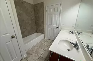 2007 Stepping Stone, New Braunfels, TX 78130 - Photo 6
