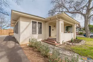 147 S Academy Ave, New Braunfels, TX 78130 - Photo 1