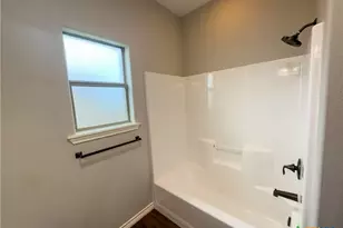 120 Sandpiper Dr, Victoria, TX 77905 - Photo 20