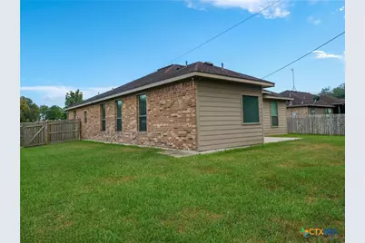 120 Sandpiper Drive, Victoria, TX 77905 - Photo 24
