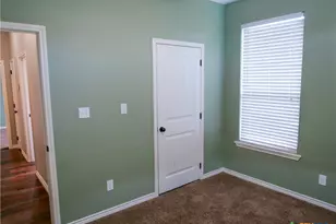 120 Sandpiper Dr, Victoria, TX 77905 - Photo 18