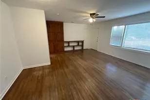 1004 Lawndale Ave, Victoria, TX 77901 - Photo 8