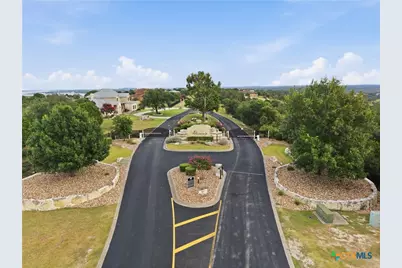 329 Arthur Court, Spring Branch, TX 78070 - Photo 2