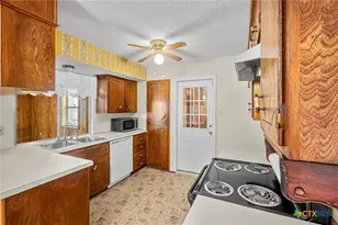 2803 Lawndale St, Killeen, TX 76549 - Photo 10