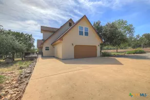 204 Falling Hls, New Braunfels, TX 78132 - Photo 40