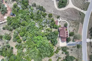 204 Falling Hls, New Braunfels, TX 78132 - Photo 48