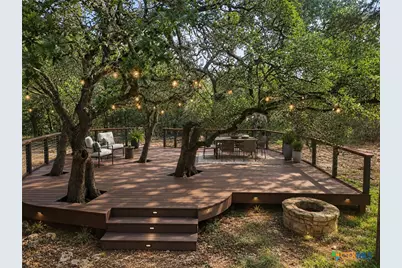 204 Falling Hills, New Braunfels, TX 78132 - Photo 2