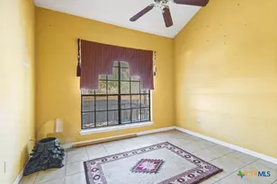 1203 Hazelton St, San Marcos, TX 78666 - Photo 16
