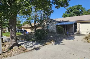 1901 Dennis St, Copperas Cove, TX 76522 - Photo 1