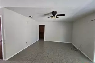 1901 Dennis St, Copperas Cove, TX 76522 - Photo 2