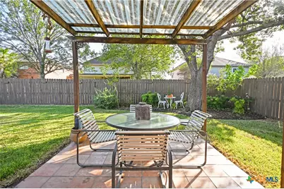 762 Pinehurst Drive, New Braunfels, TX 78130 - Photo 8