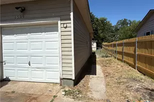 1509 N W S Young Dr, Killeen, TX 76543 - Photo 2