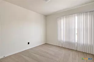 102 E Robin Ln, Harker Heights, TX 76548 - Photo 14