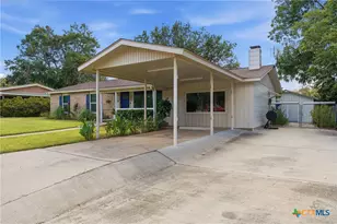228 S Ponton St, Gonzales, TX 78629 - Photo 22