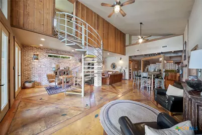 247 Satterfield Road, New Braunfels, TX 78130 - Photo 10