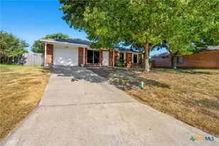 318 E Ridge Blvd, Temple, TX 76502 - Photo 2