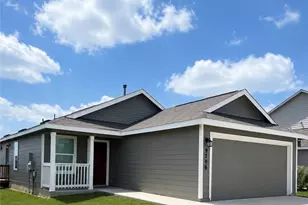 9206 Bowie Rdg, Seguin, TX 78155 - Photo 1