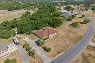 825 County Rd 3350, Kempner, TX 76539 - Photo 8