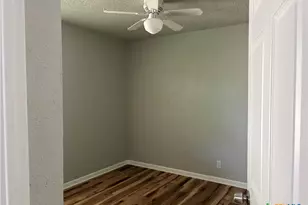 207 W Voelter Ave, Killeen, TX 76541 - Photo 10