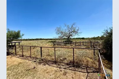 3148 Fm 795, Gonzales, TX 78629 - Photo 20