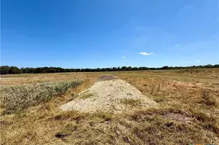 3148 Fm 795, Gonzales, TX 78629 - Photo 36
