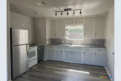 801 N 1st Street, Copperas Cove, TX 76522 - Photo 6