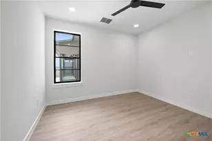 634 Central Pkwy, New Braunfels, TX 78130 - Photo 18