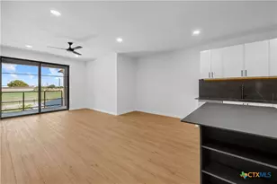 634 Central Pkwy, New Braunfels, TX 78130 - Photo 4