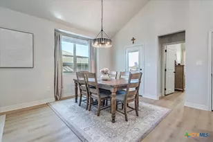 219 Wind Ridge Dr, Copperas Cove, TX 76522 - Photo 6